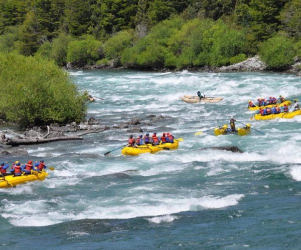 Rafting-futaleufu_Patagonia-elements_9-rpobqz6aagyg8m96tv39jeabkuosoo5ru8duagzipc